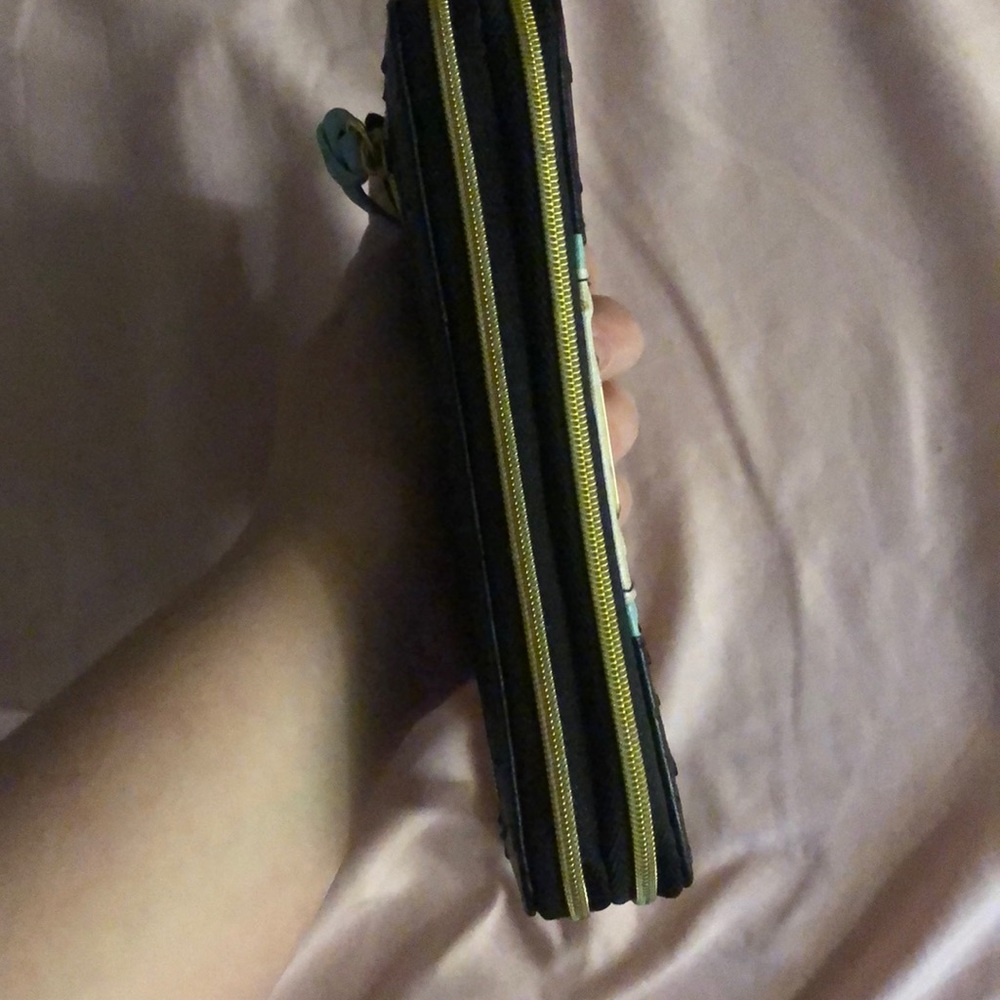 Wallet - Picture 3 of 8